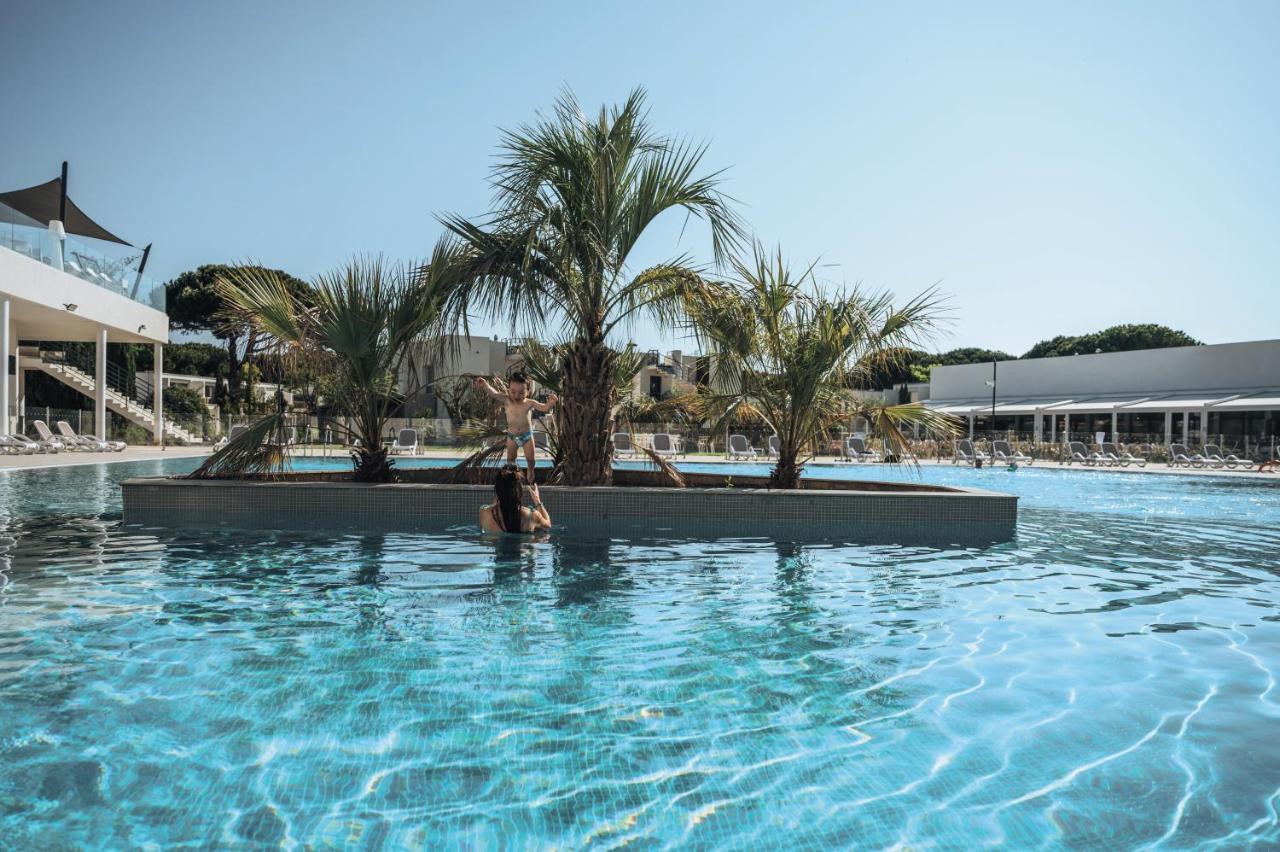 Hotel Belambra Clubs Port Camargue - Les Salins Le Grau-du-Roi Exteriér fotografie